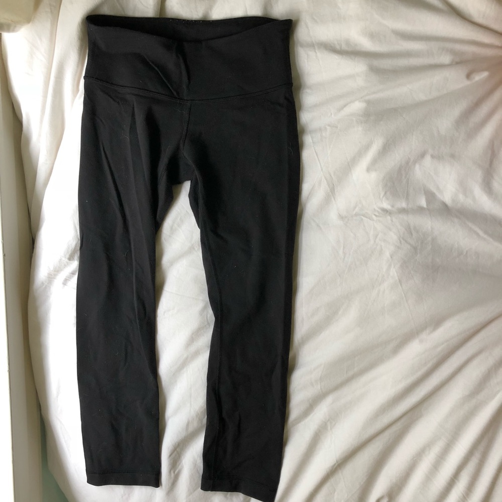 lululemon cropped leggings